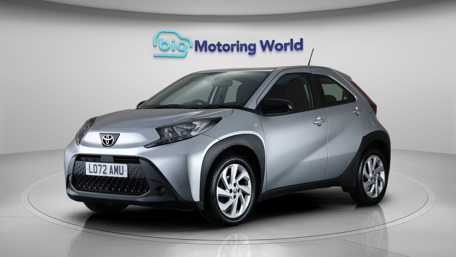 Used Toyota Aygo X for sale - 78054140: Photo 3