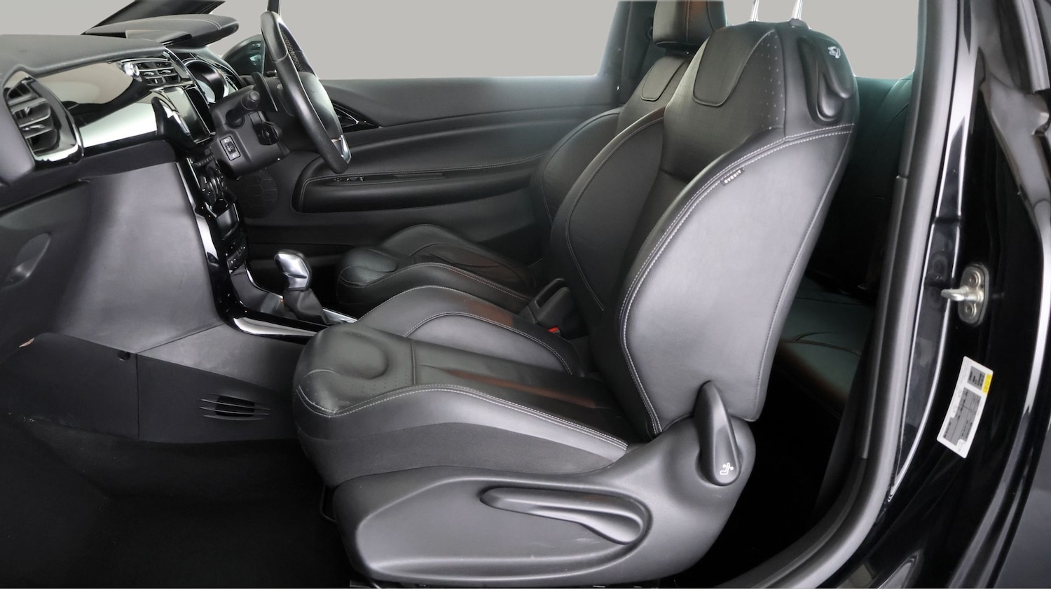 Used DS Automobiles DS 3 2019 for sale - 77945613: Photo 14