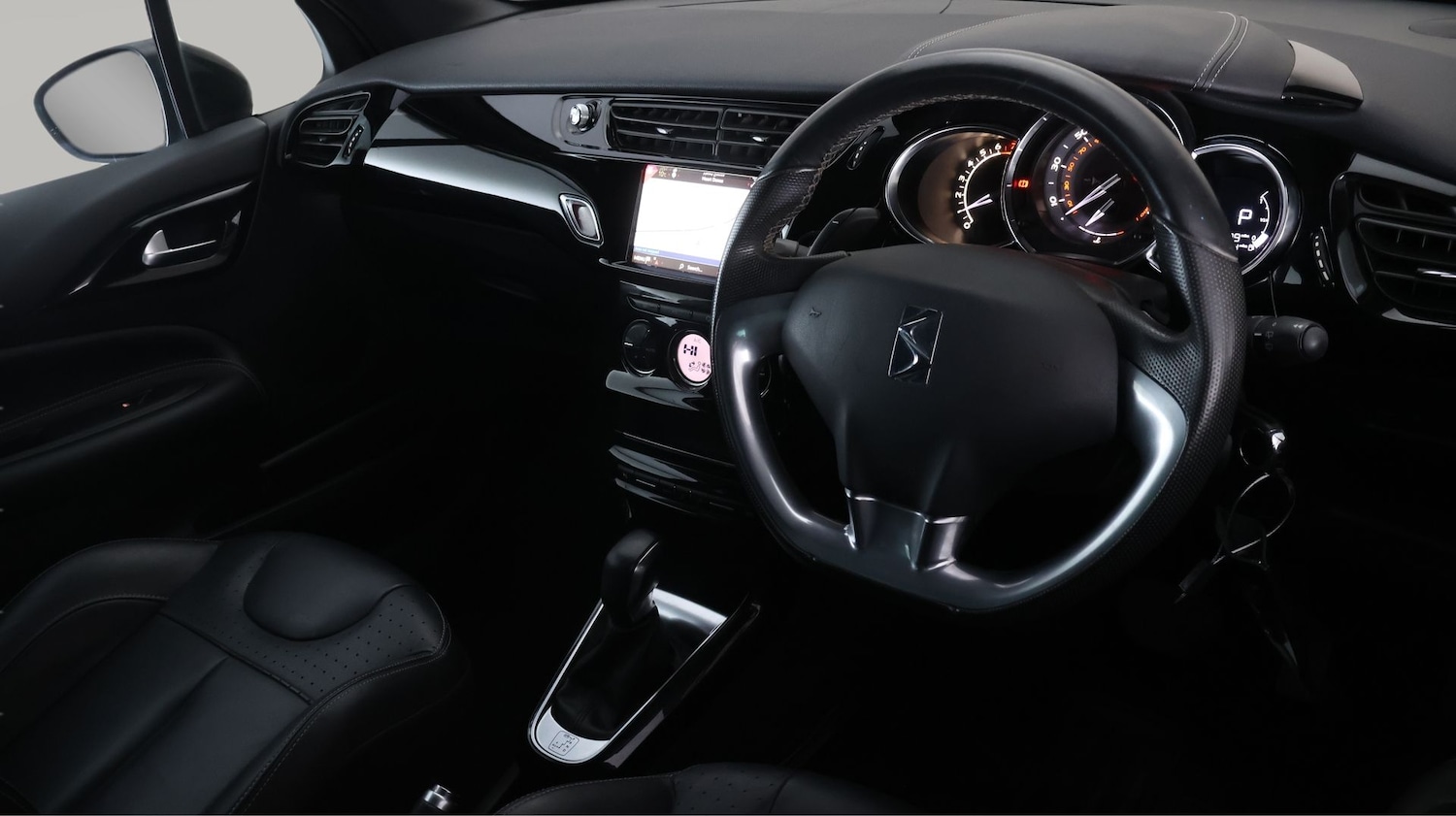 Used DS Automobiles DS 3 2019 for sale - 77945613: Photo 9