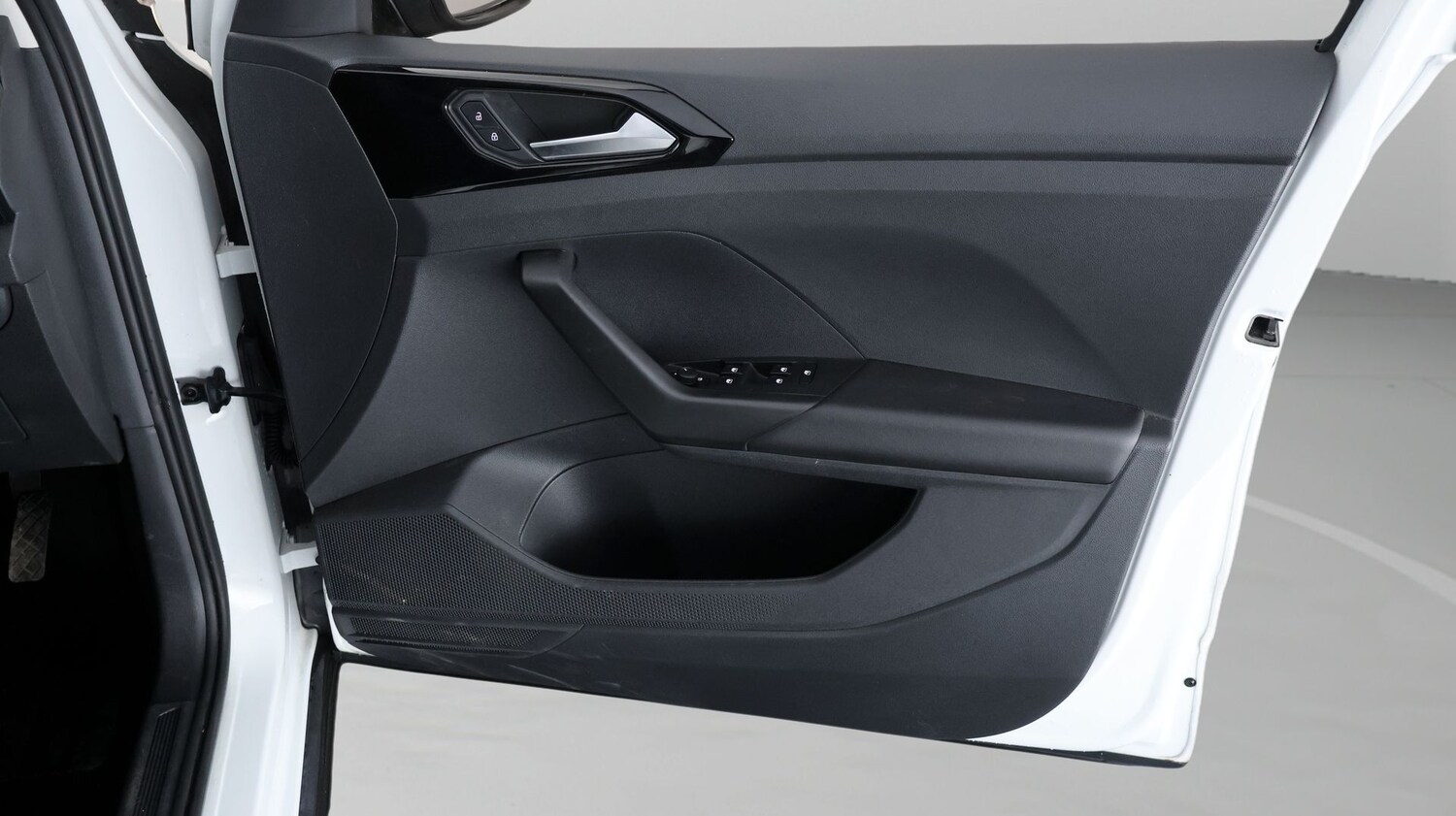 Used Volkswagen T-Cross for sale - 77365510: Photo 14