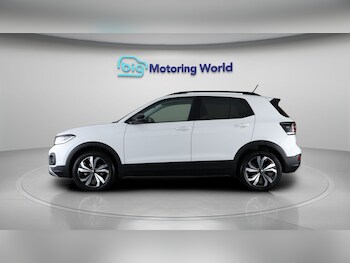 Used Volkswagen T-Cross 2023 for sale - 77365510: Photo