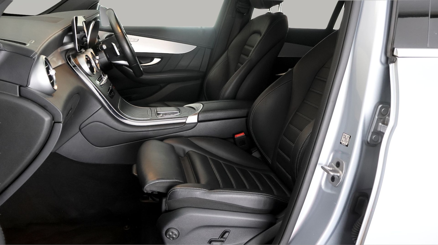 Used Mercedes-Benz GLC 2022 for sale - 77465537: Photo 13