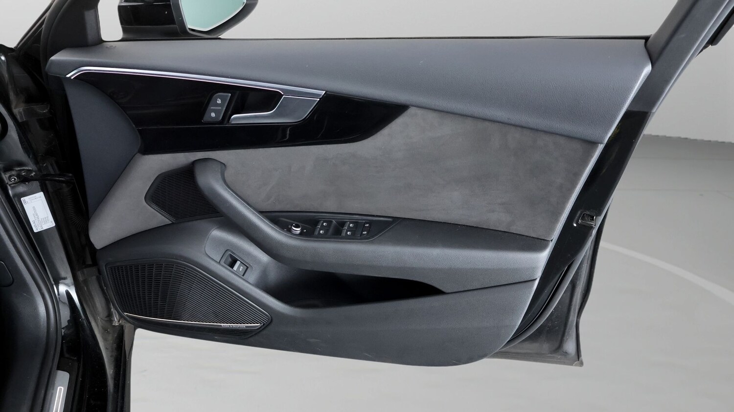 Used Audi A4 Avant 2020 for sale - 77364161: Photo 14