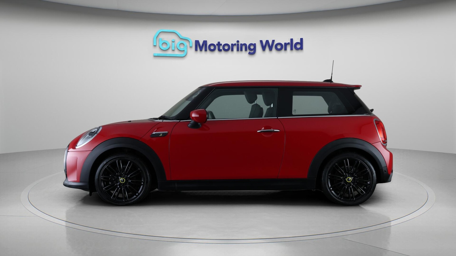 Used MINI Electric Hatch 2022 for sale - 76295352: Photo 5