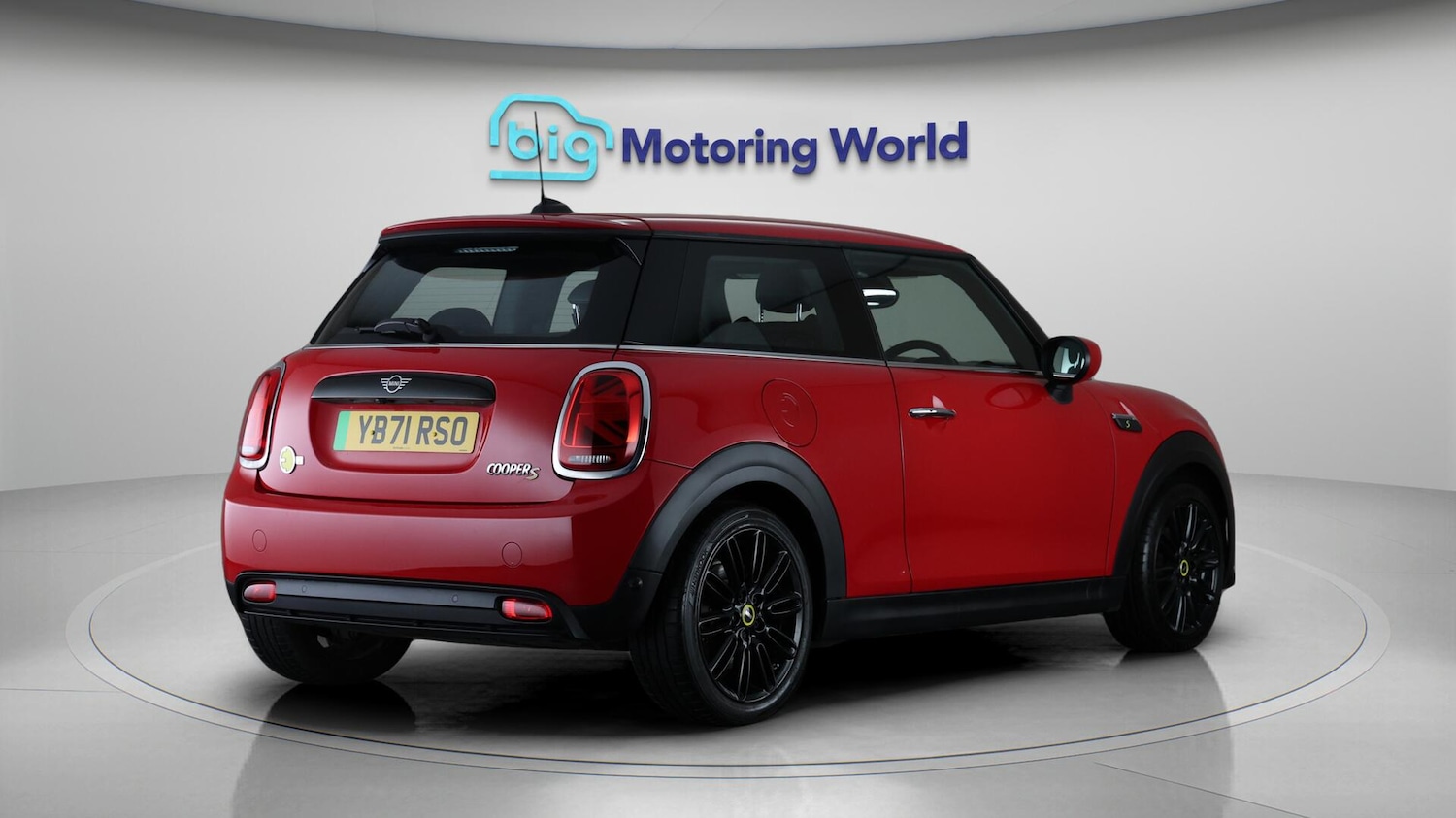 Used MINI Electric Hatch 2022 for sale - 76295352: Photo 8