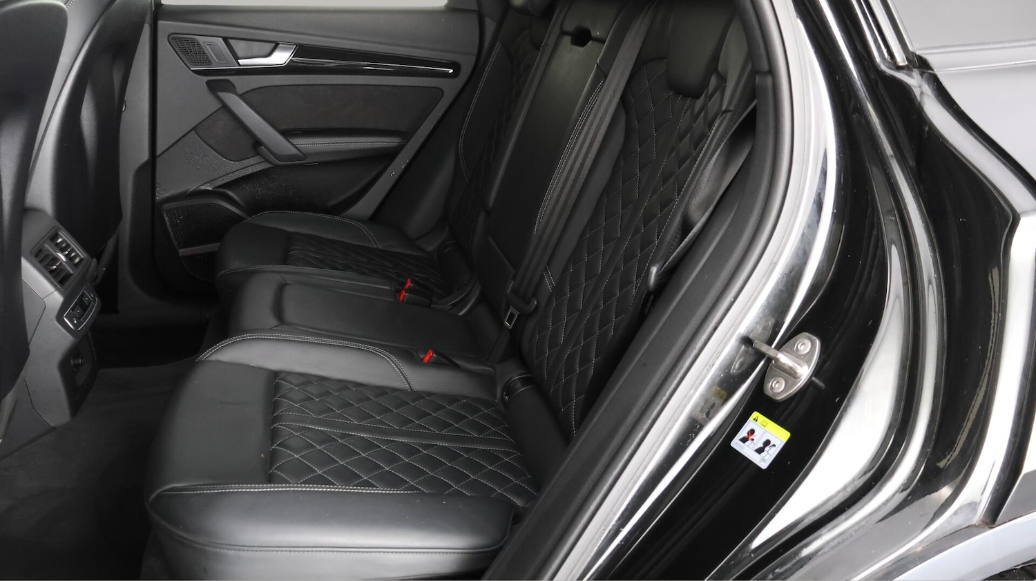 Used Audi Q5 2020 for sale - 76152257: Photo 16