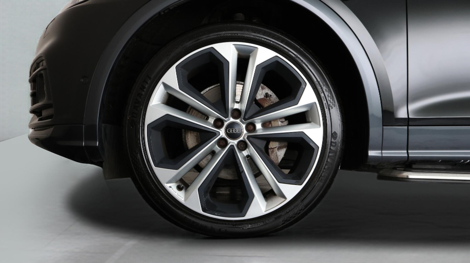 Used Audi Q5 2020 for sale - 76152257: Photo 18