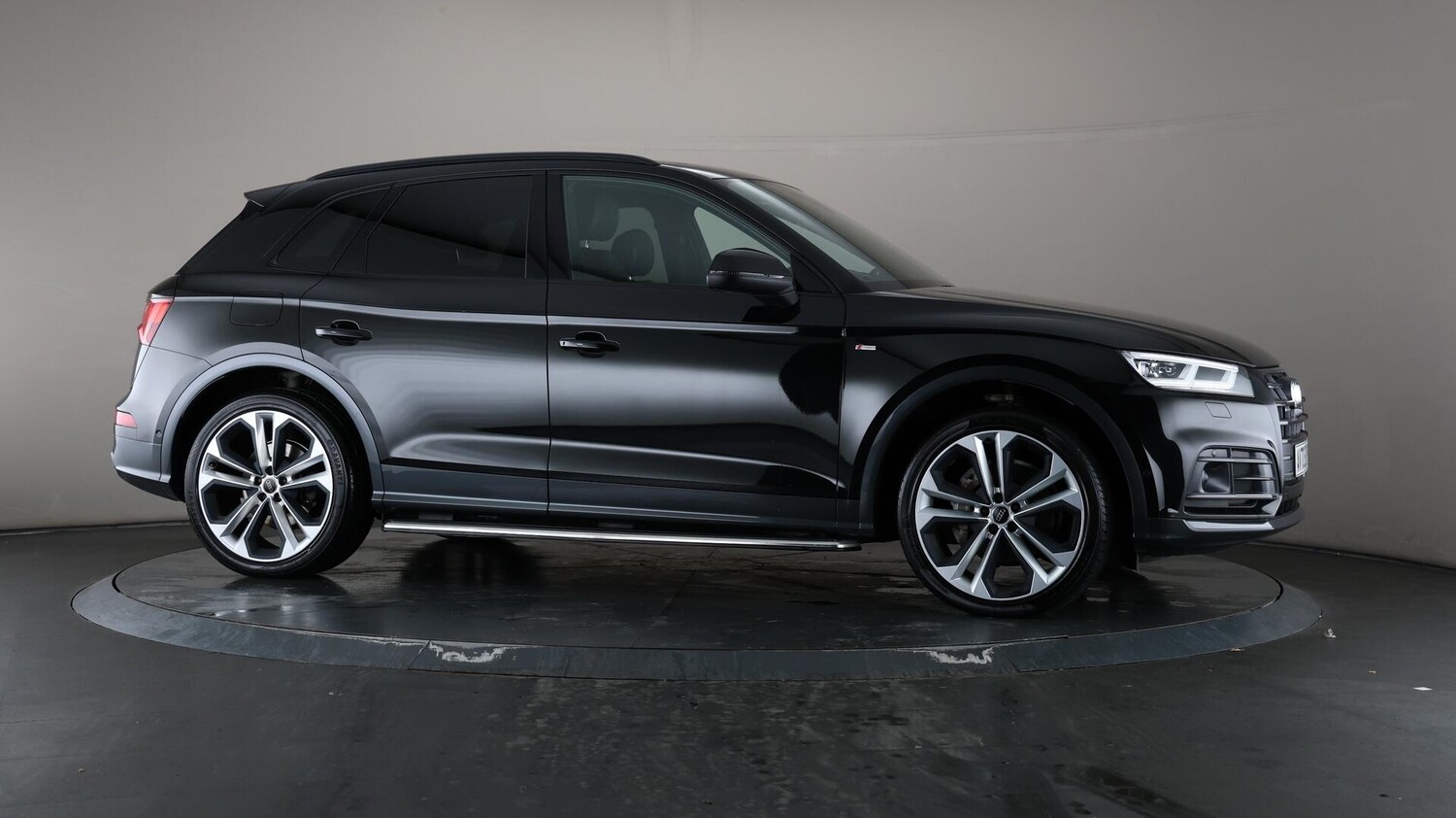 Used Audi Q5 2020 for sale - 76152257: Photo 60