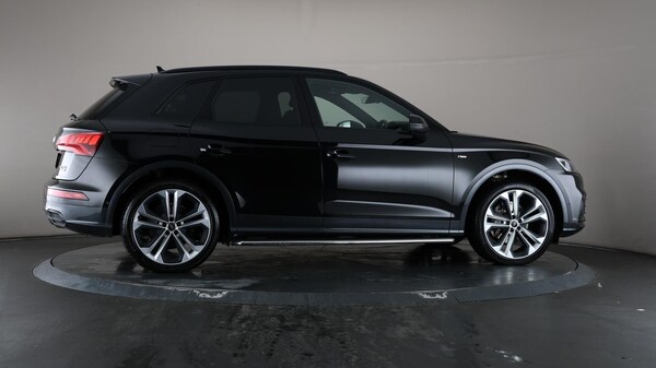 Used Audi Q5 2020 for sale - 76152257: Photo 64