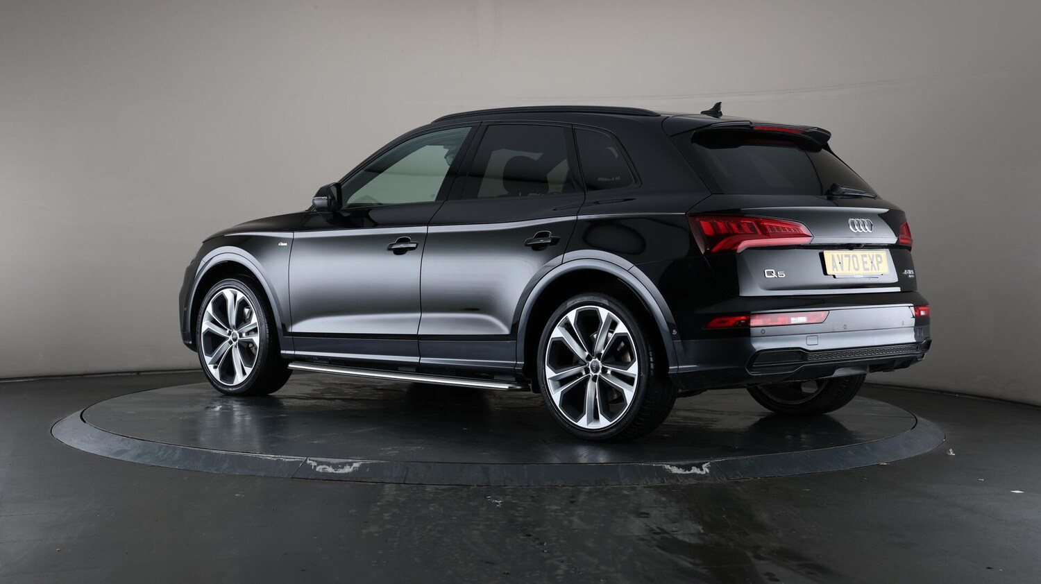 Used Audi Q5 2020 for sale - 76152257: Photo 76
