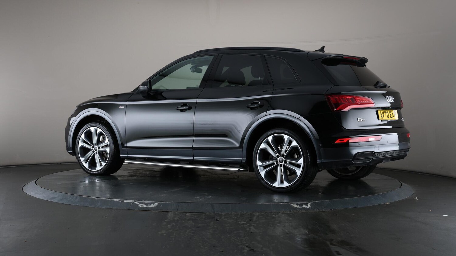 Used Audi Q5 2020 for sale - 76152257: Photo 77