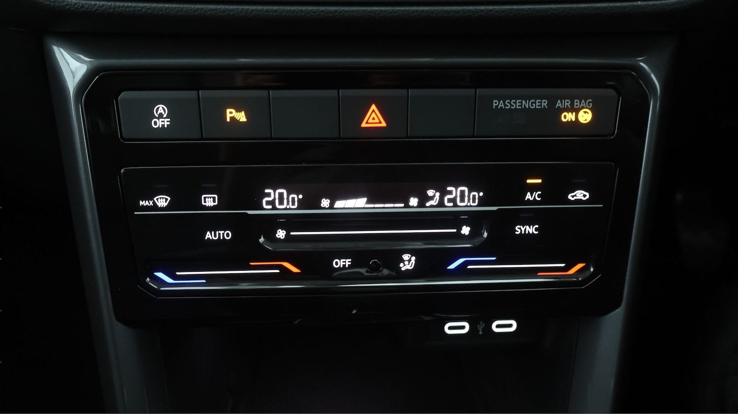 Used Volkswagen T-Cross 2023 for sale - 77695081: Photo 12