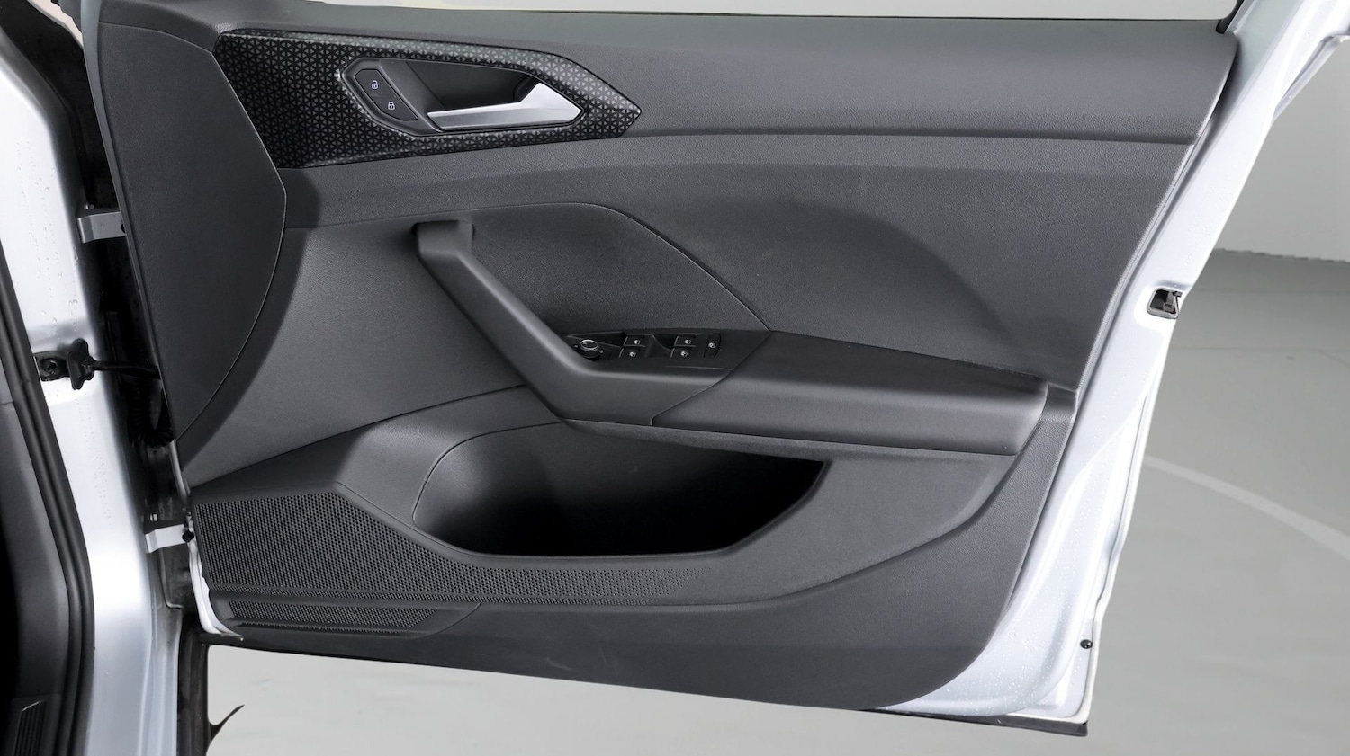 Used Volkswagen T-Cross 2023 for sale - 77695081: Photo 15