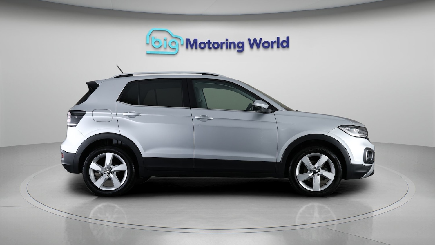 Used Volkswagen T-Cross 2023 for sale - 77695081: Photo 8