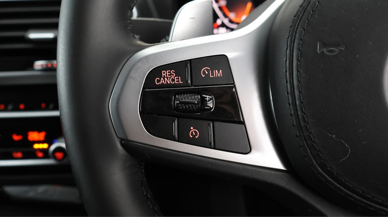 Used BMW X4 2020 for sale - 76765392: Photo 25