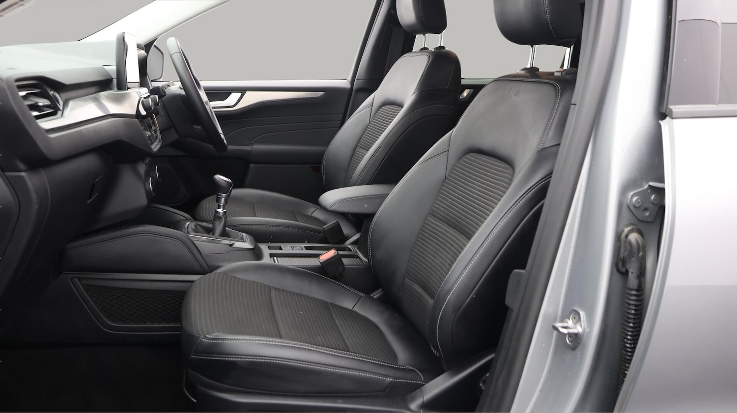 Used Ford Kuga 2024 for sale - 76632811: Photo 15