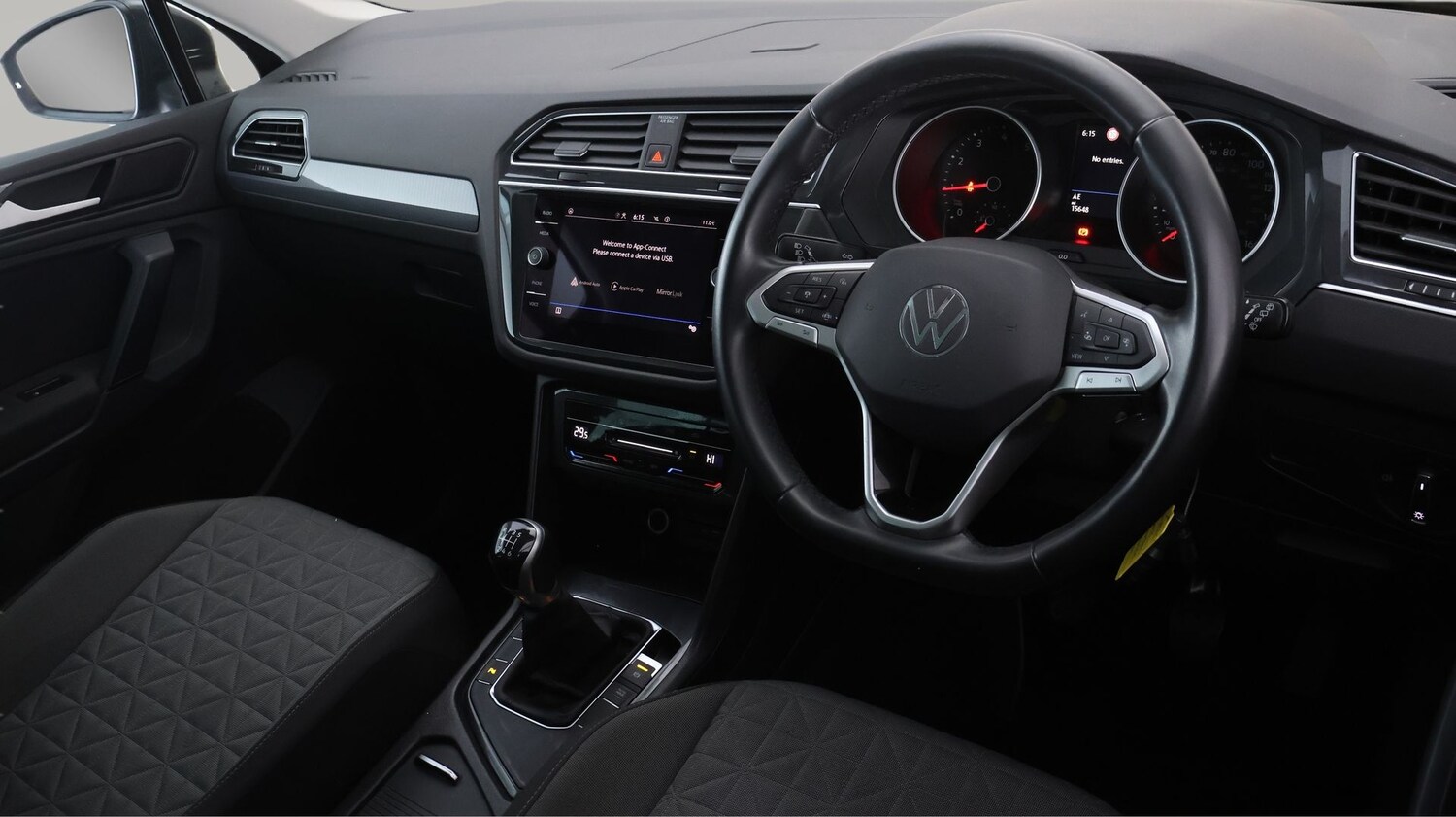 Used Volkswagen Tiguan for sale - 77476075: Photo 9