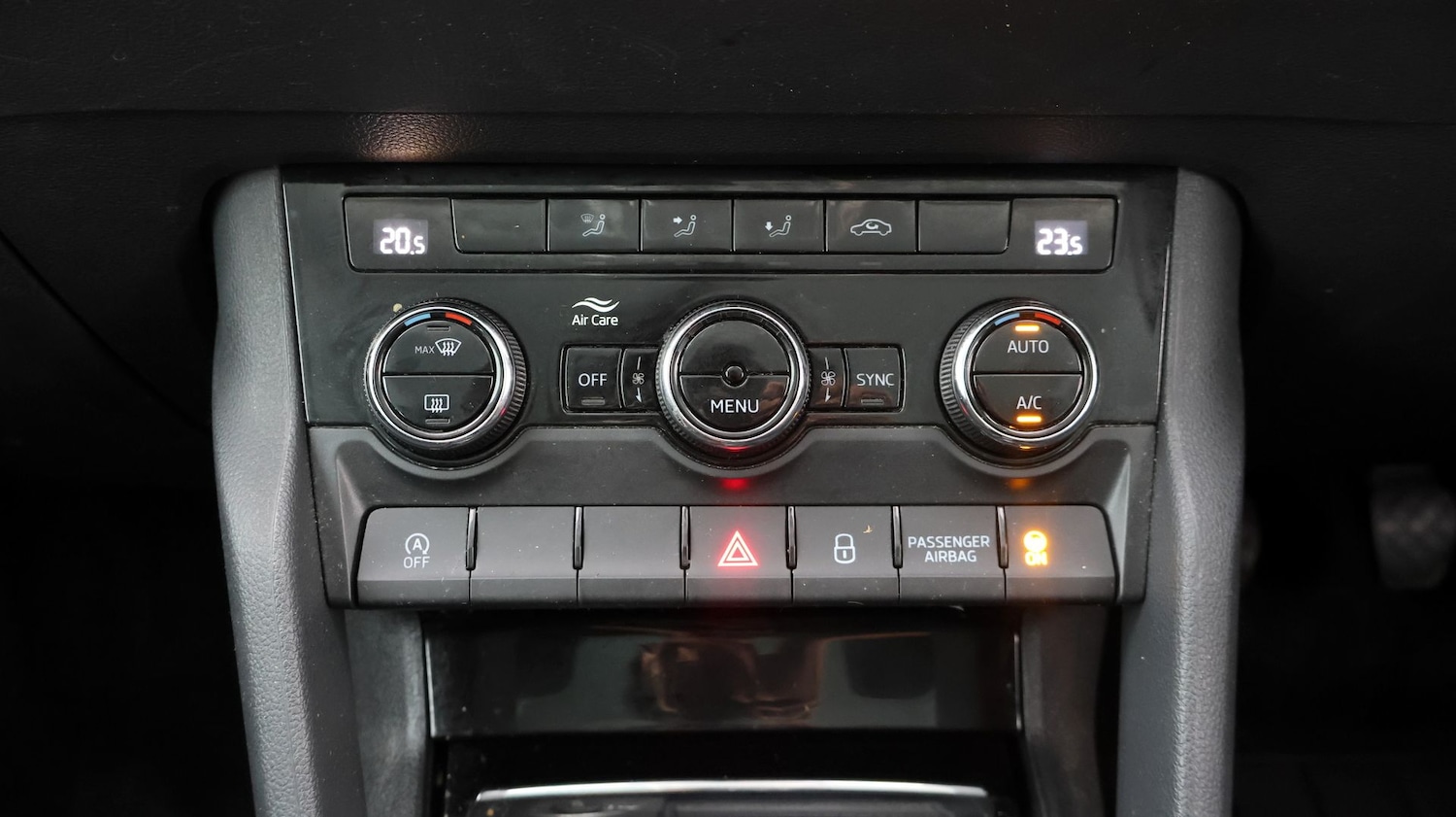 Used Skoda Karoq 2020 for sale - 78094812: Photo 11