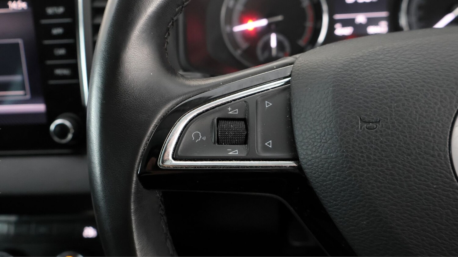 Used Skoda Karoq 2020 for sale - 78094812: Photo 21