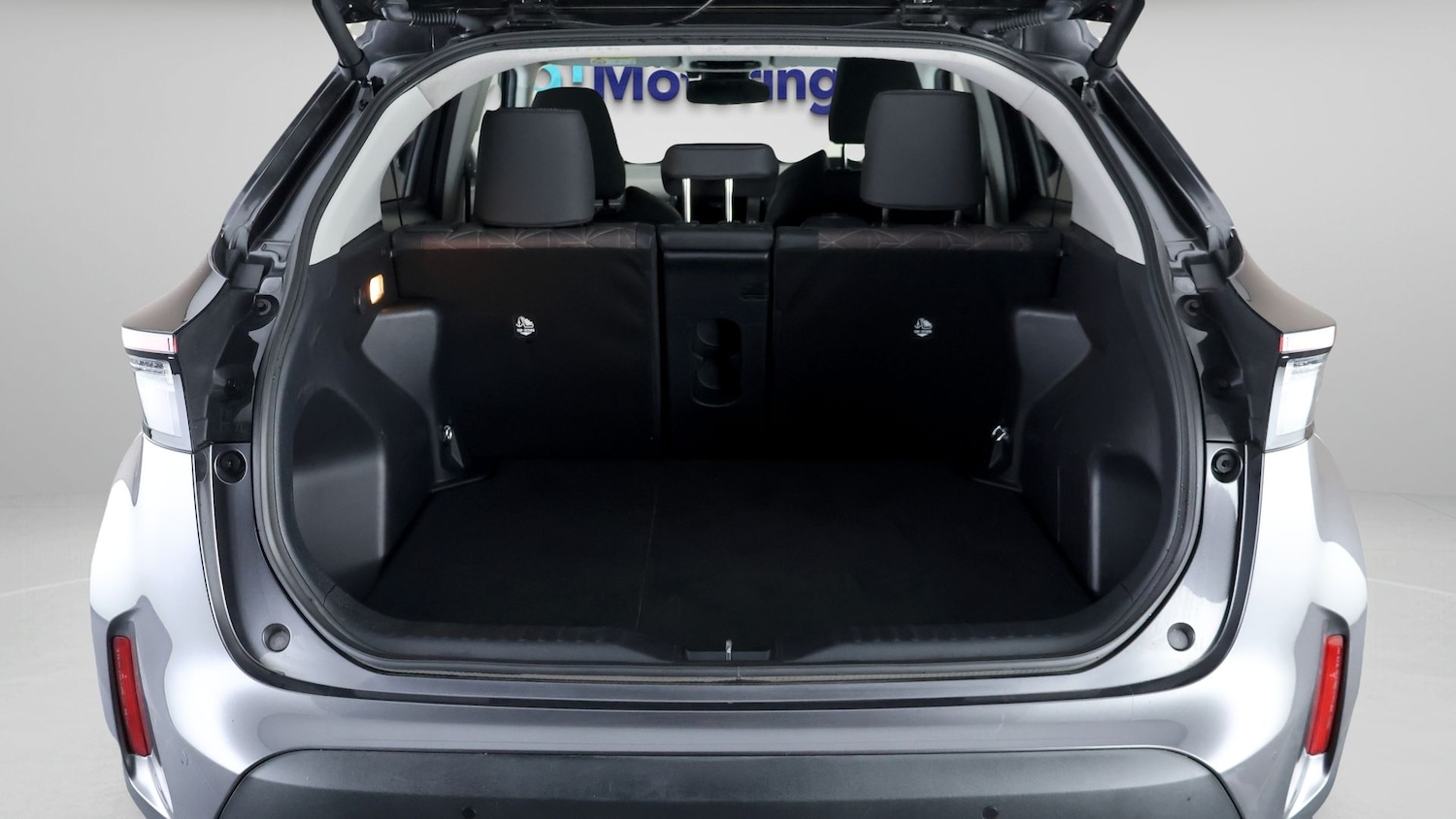 Used Toyota Yaris Cross 2022 for sale - 78028410: Photo 17