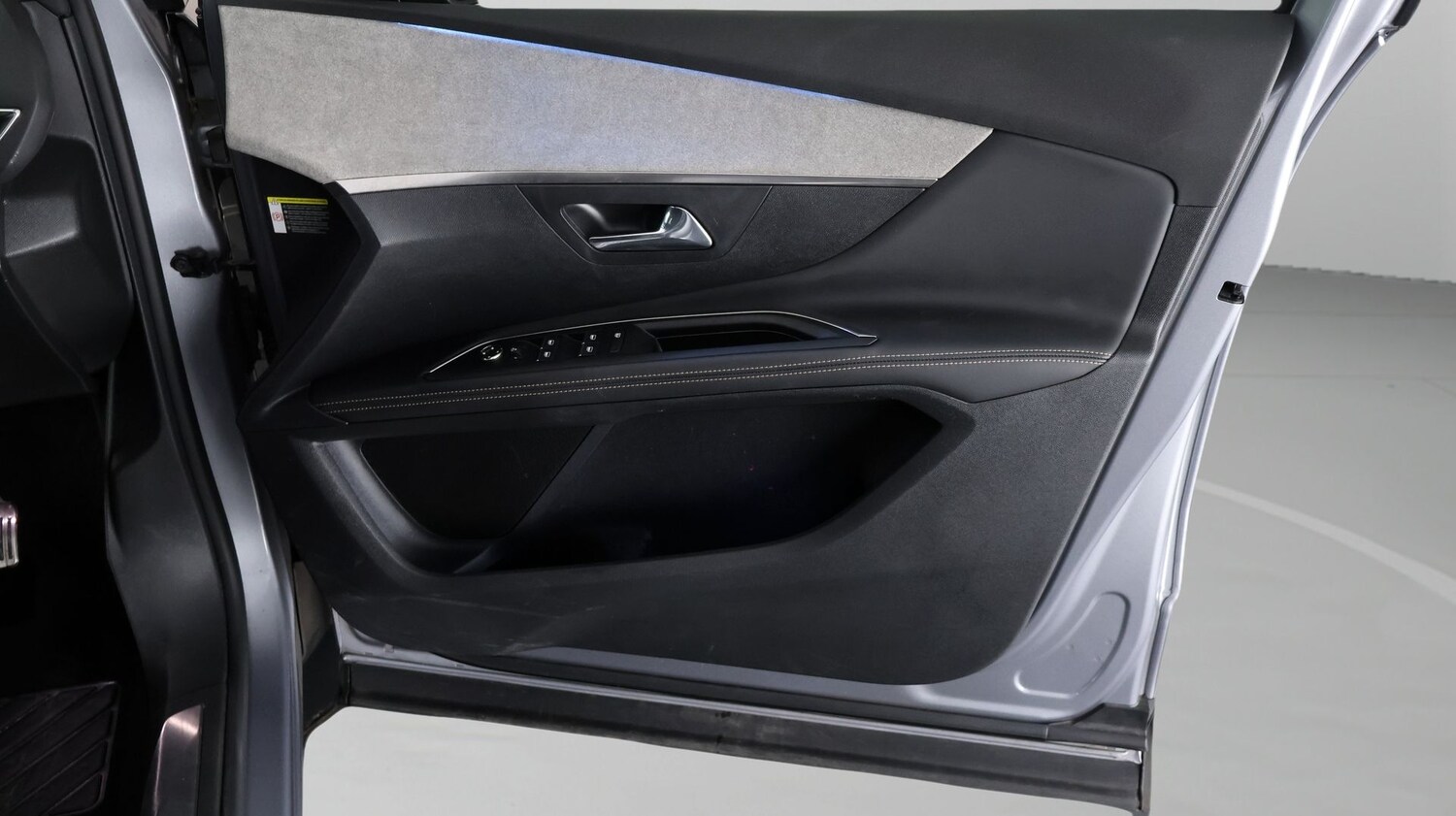 Used Peugeot 5008 2022 for sale - 77754987: Photo 15