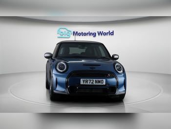 Used MINI Hatch 2022 for sale - 79022049: Photo