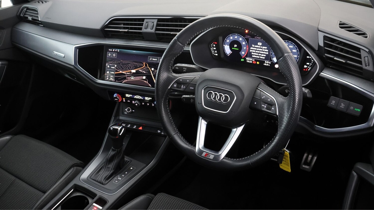 Used Audi Q3 2020 for sale - 77610484: Photo 9