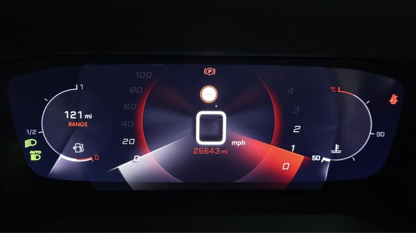 Used Peugeot 2008 2021 for sale - 76214000: Photo 11