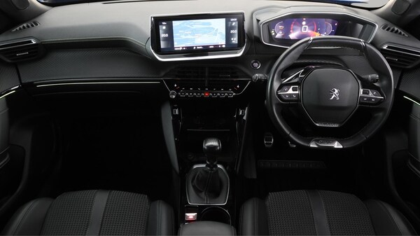 Used Peugeot 2008 2021 for sale - 76214000: Photo 14