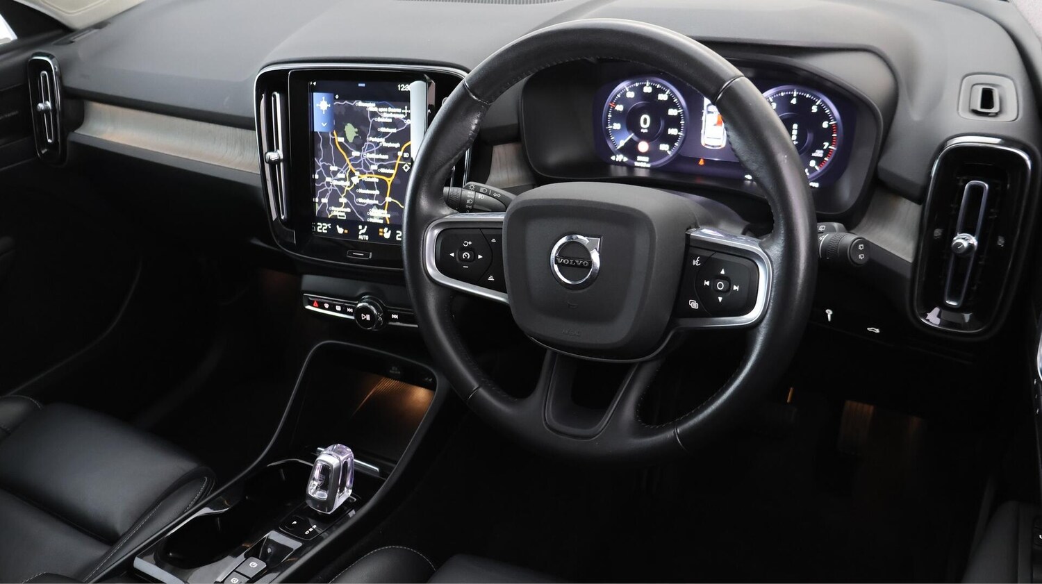 Used Volvo XC40 2020 for sale - 76349507: Photo 10