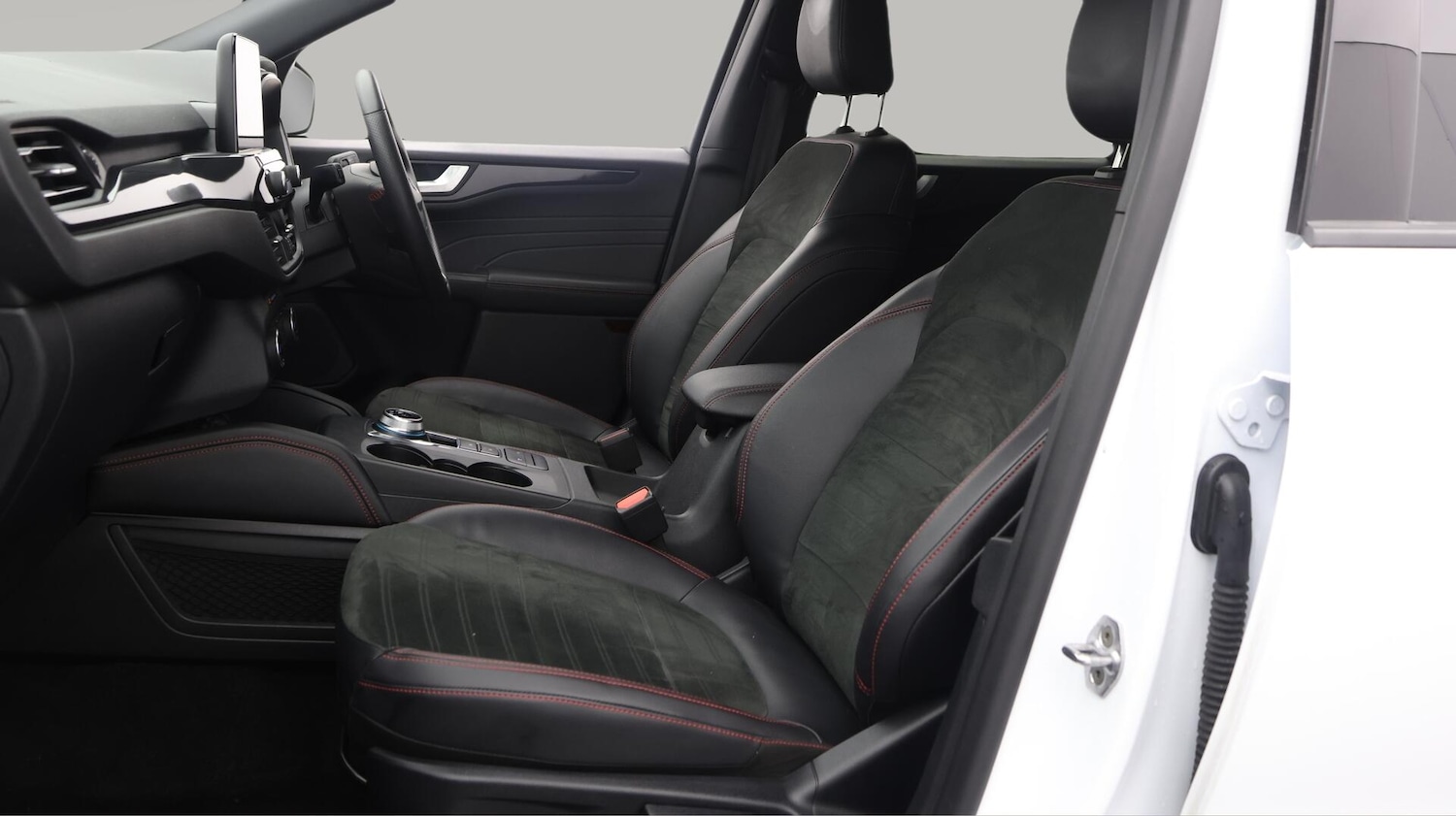 Used Ford Kuga 2023 for sale - 76714539: Photo 15