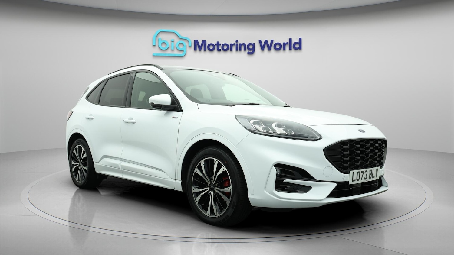 Used Ford Kuga 2023 for sale - 76714539: Photo 2