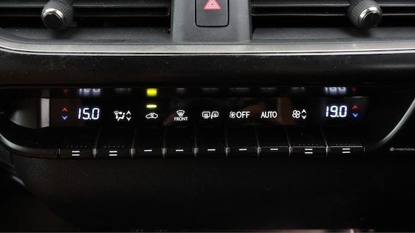 Used Lexus UX 2023 for sale - 75719564: Photo 11