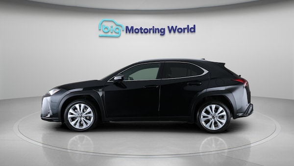 Used Lexus UX 2023 for sale - 75719564: Photo 4