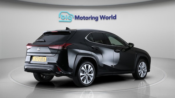 Used Lexus UX 2023 for sale - 75719564: Photo 7