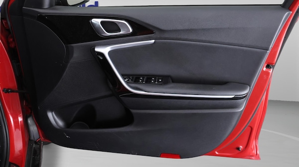 Used Kia XCeed 2021 for sale - 76188410: Photo 16