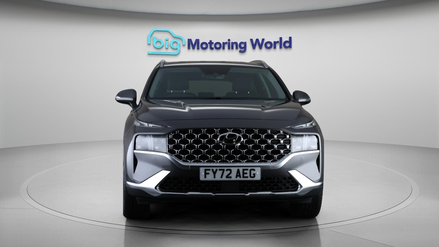 Used Hyundai Santa Fe 2022 for sale - 76645051: Photo 2