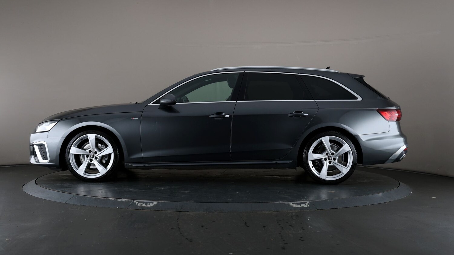 Used Audi A4 Avant for sale - 76809964: Photo 30