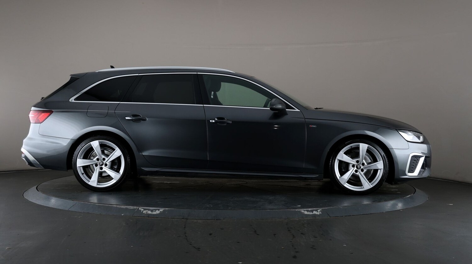 Used Audi A4 Avant for sale - 76809964: Photo 53
