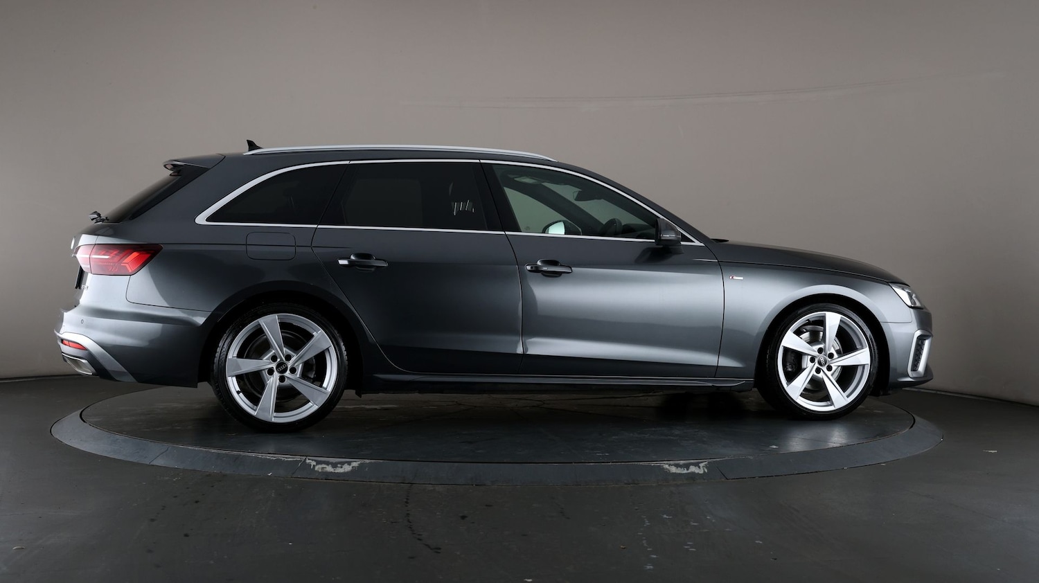 Used Audi A4 Avant for sale - 76809964: Photo 55