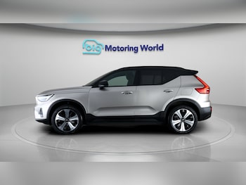 Used Volvo XC40 2023 for sale - 79545172: Photo
