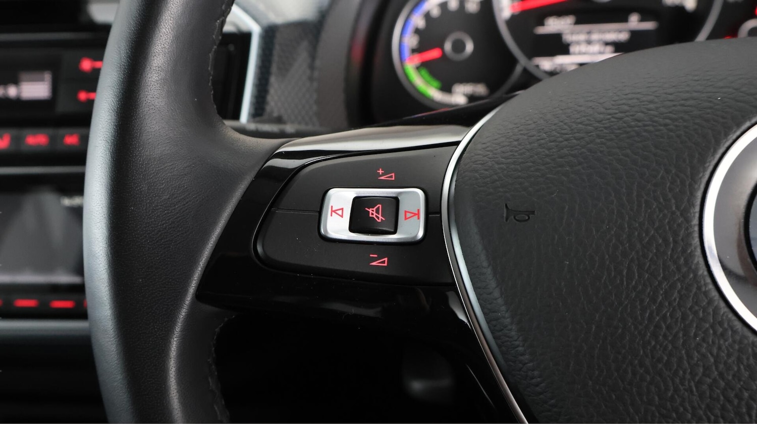 Used Volkswagen up! 2022 for sale - 76742949: Photo 22