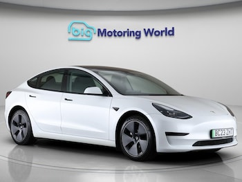 2023 (23) - Saloon 4dr Electric Auto RWD (241 bhp)
