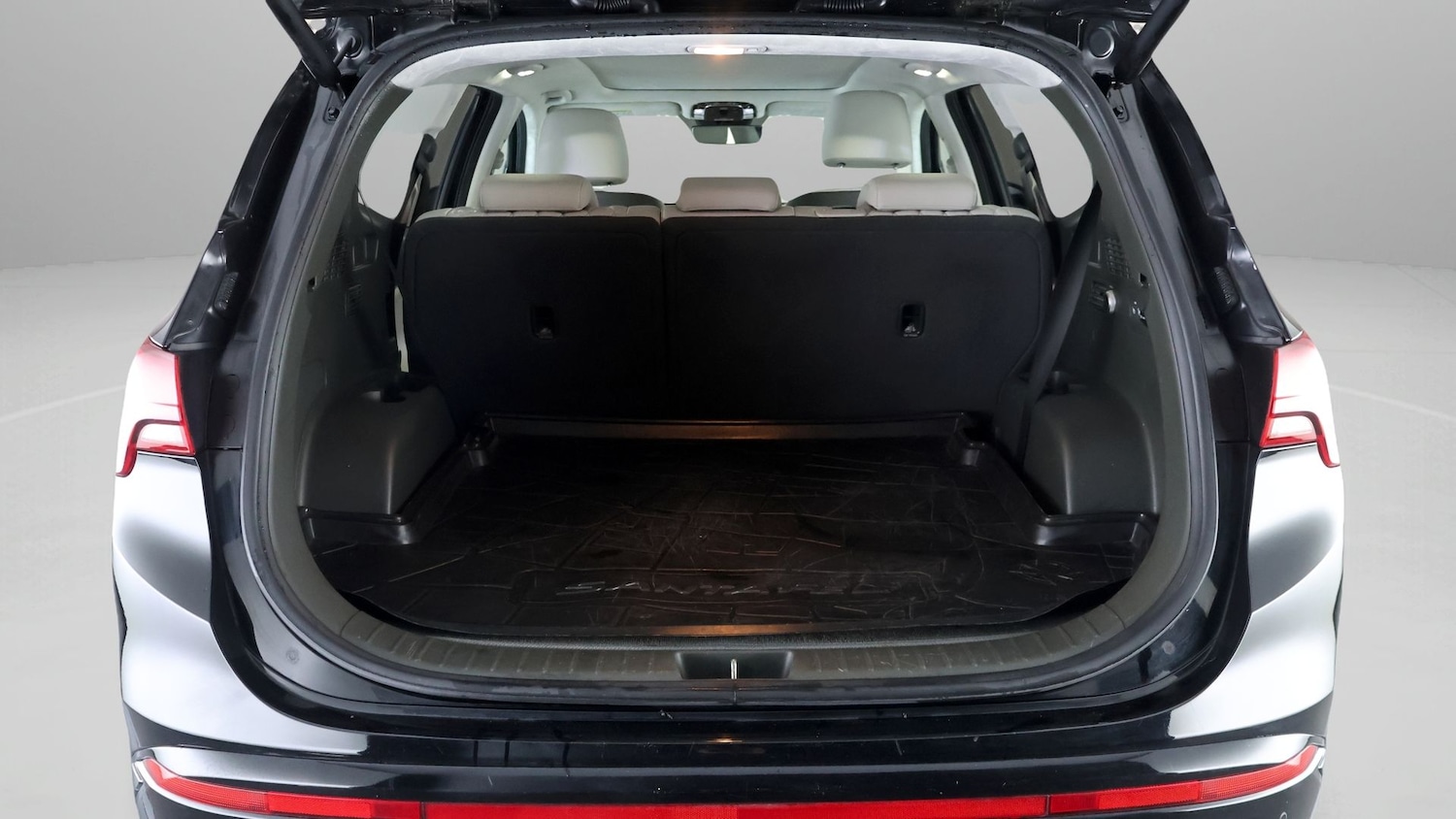 Used Hyundai Santa Fe 2021 for sale - 77782211: Photo 17