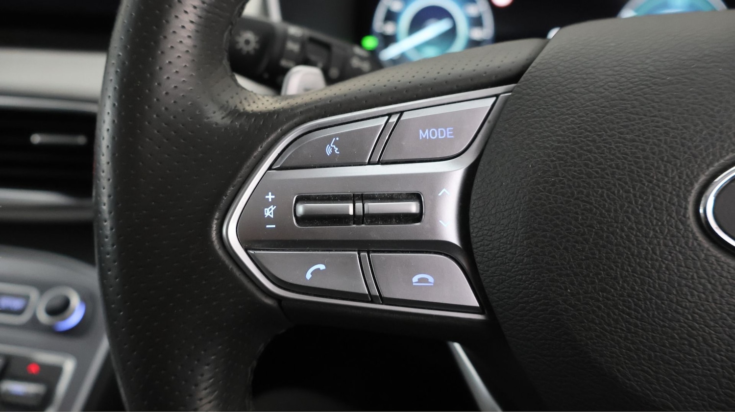 Used Hyundai Santa Fe 2021 for sale - 77782211: Photo 23