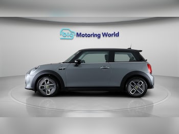 Used MINI Electric Hatch 2022 for sale - 75608806: Photo
