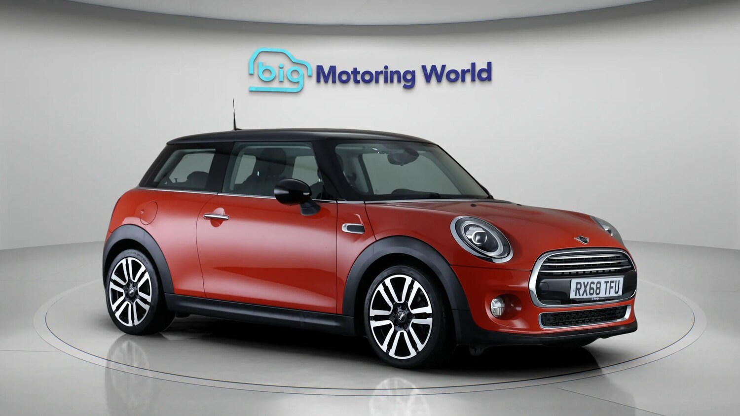 Used MINI Hatch 2019 for sale - 77030911: Photo 12