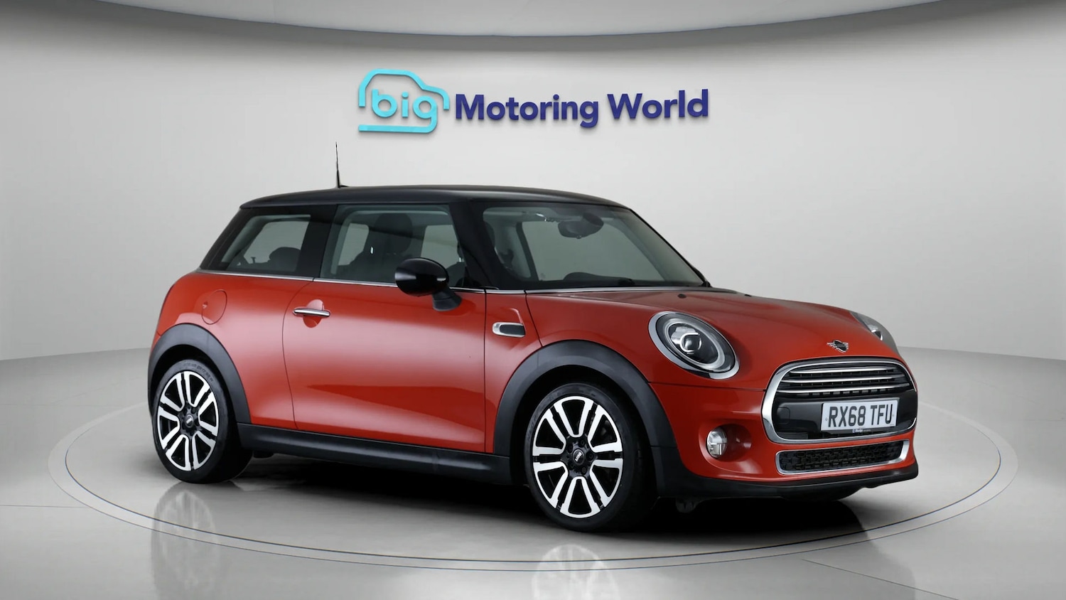 Used MINI Hatch 2019 for sale - 77030911: Photo 4