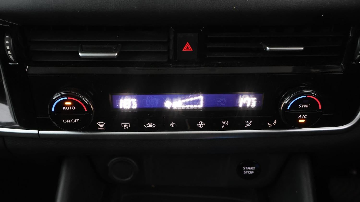 Used Nissan Qashqai 2023 for sale - 78125498: Photo 11