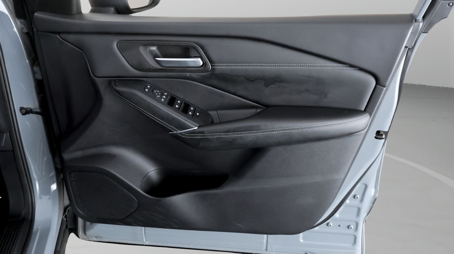 Used Nissan Qashqai 2023 for sale - 78125498: Photo 14